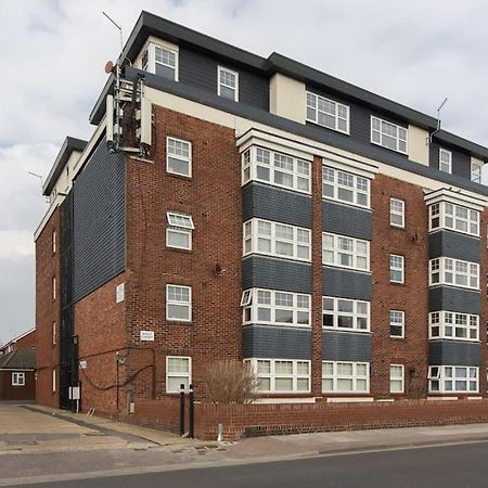 Open Mind Property - Southsea With Free Parking ポーツマス エクステリア 写真